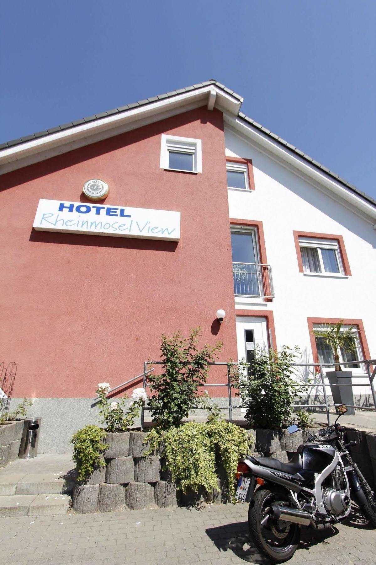 Hotel Rhein-Mosel-View Urbar  Kültér fotó